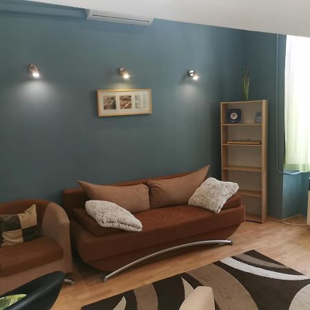 Galéria Apartman Szeged Esterno foto