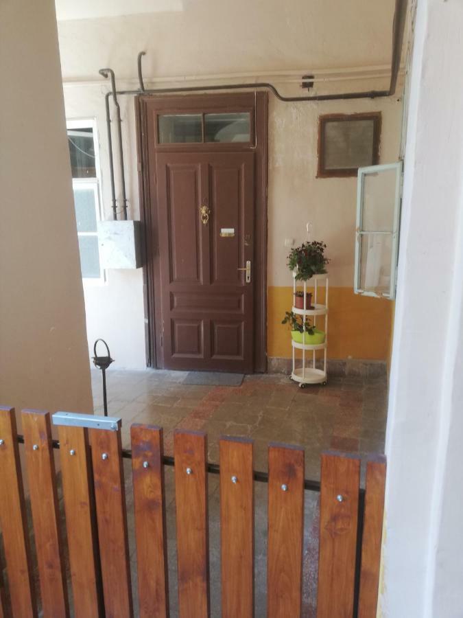 Galéria Apartman Szeged Esterno foto